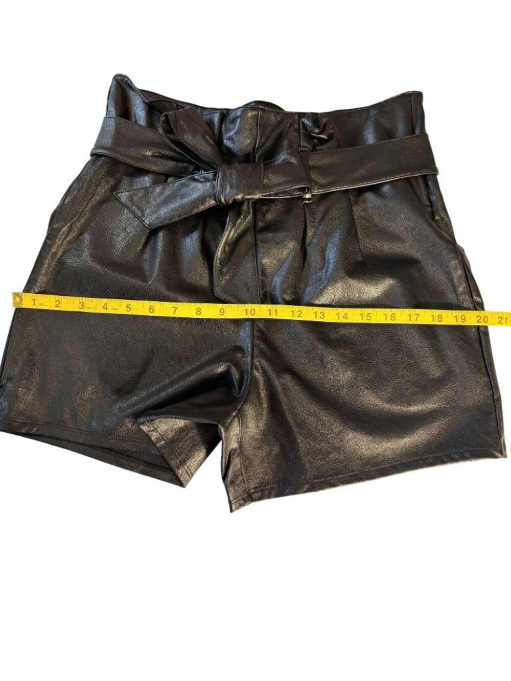 High-Waisted Faux Leather Shorts With Tie Belt & Paperbag Waist Size M - Picture 7 of 11